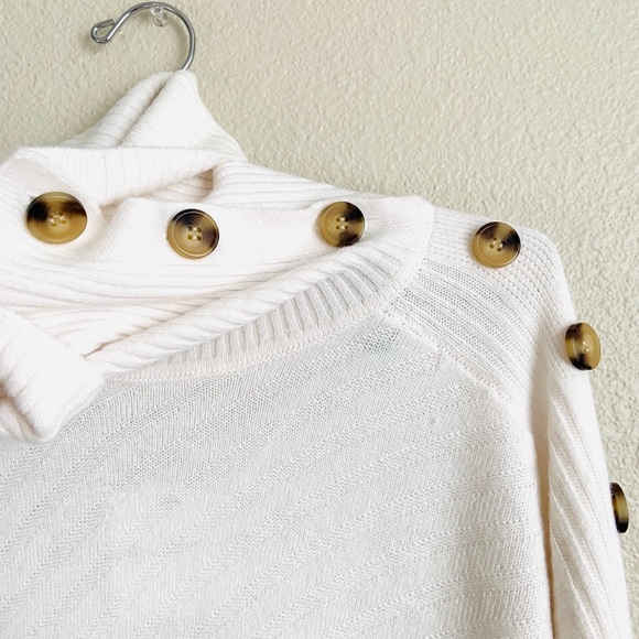 Liz Claiborne Cowl Neck With Buttons Sweaters - Picture 7 of 9